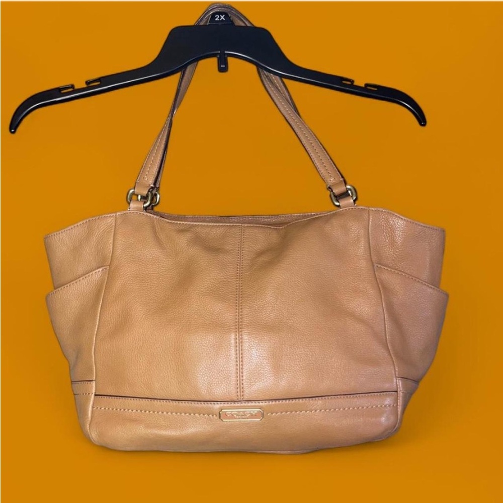 Coach Tan Leather Tote Bag No. J1321-F23284